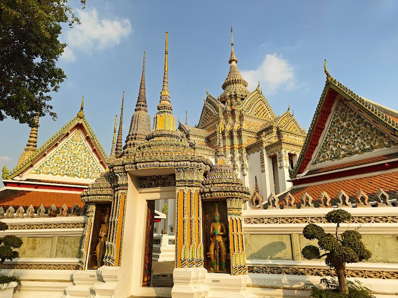 Wat Pho (Temple of Reclining Buddha)