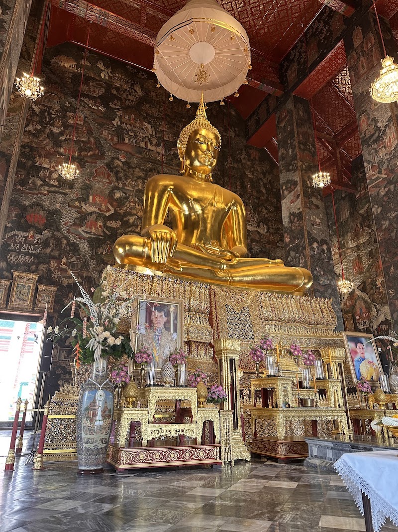 Wat Suthat & Giant Swing