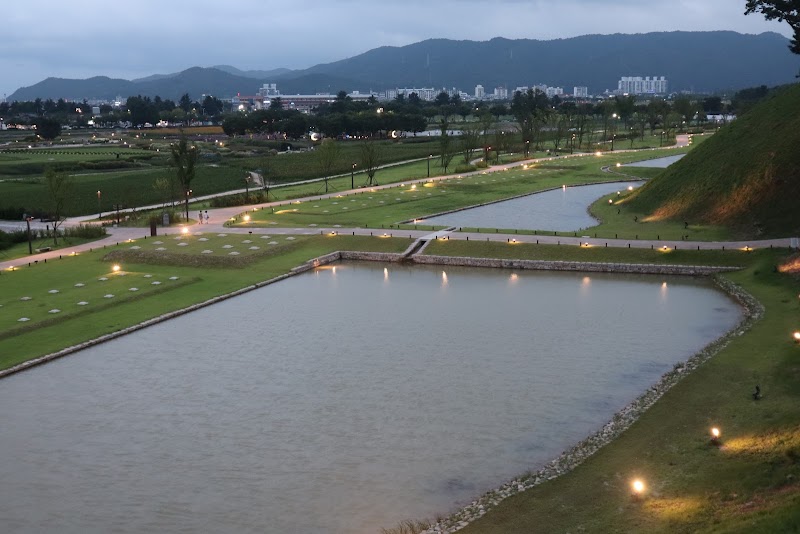 Wolseong (Moon Castle)