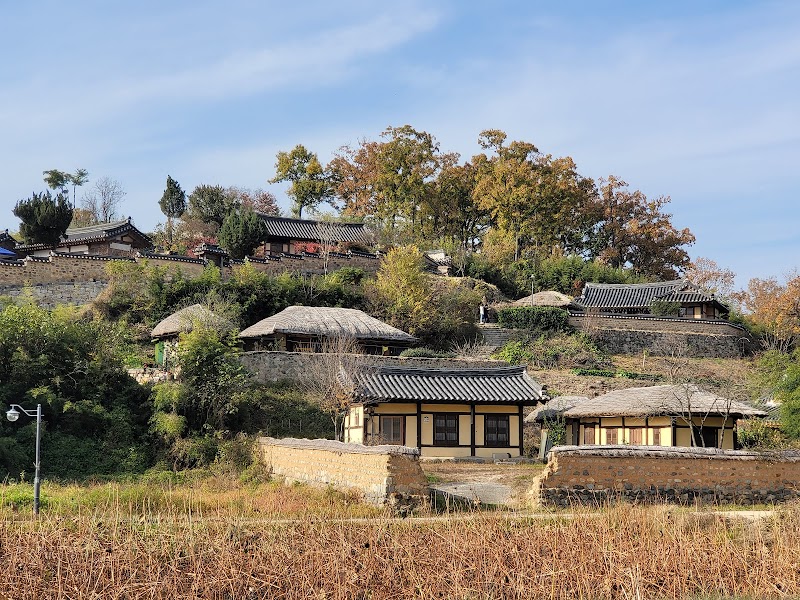 Yangdong Village