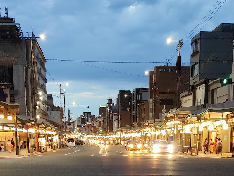 Yasaka Shrine