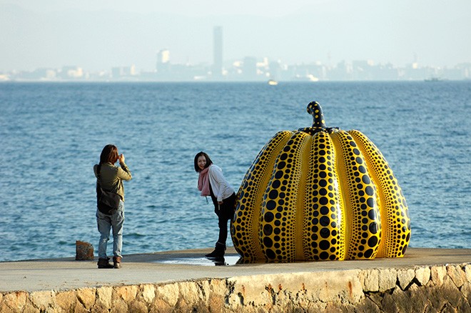 Yellow Pumpkin (Yayoi Kusama)