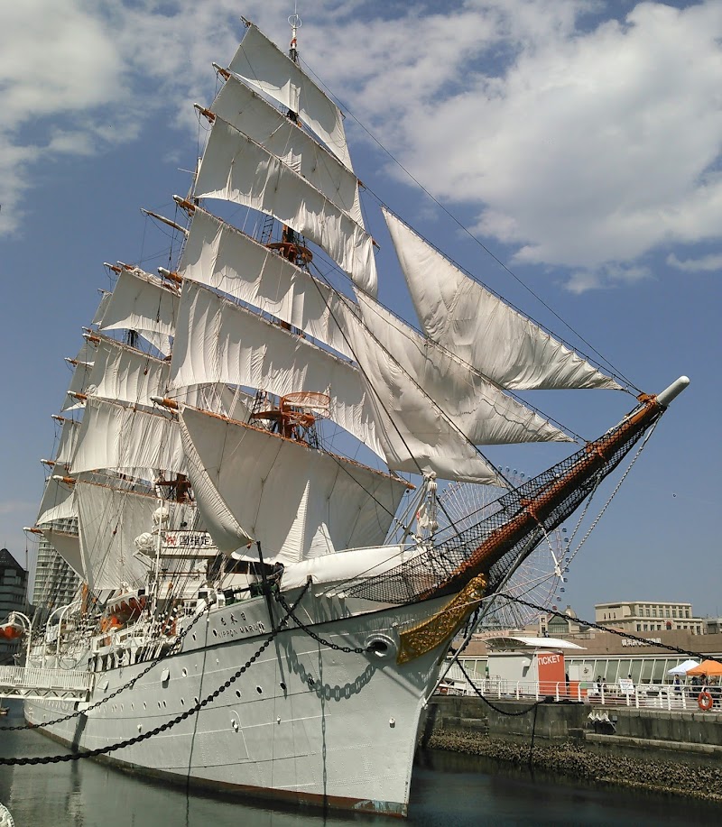 Yokohama Port Museum