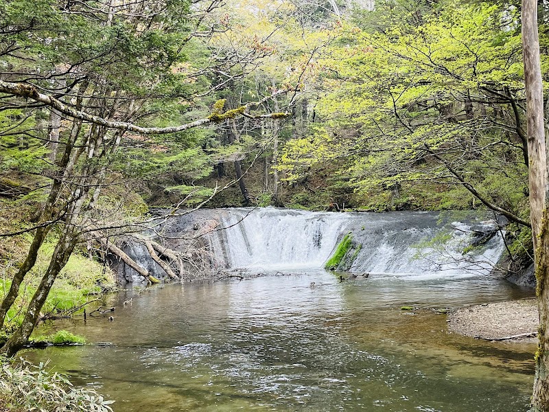 Yudaki Falls