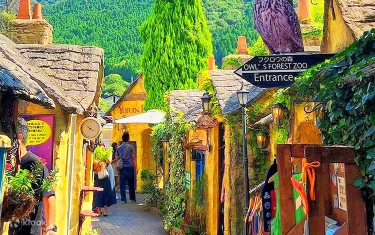 Yufuin Floral Village