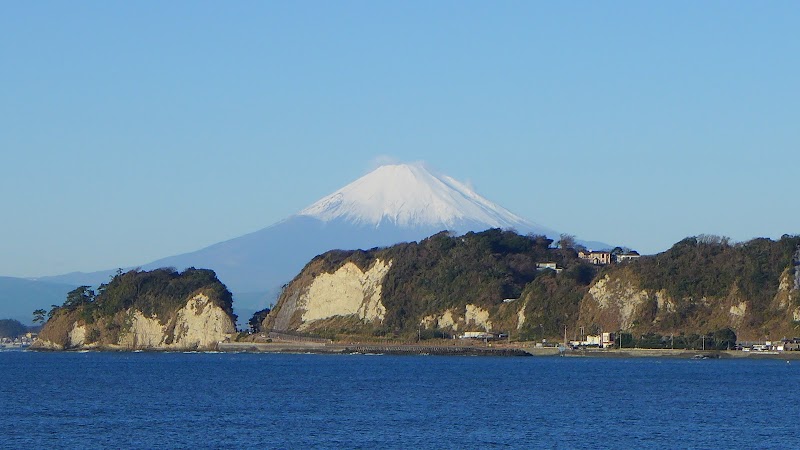 Zaimokuza Beach