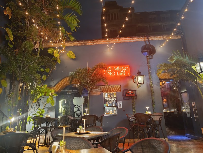 Zona Colonial Bar Crawl