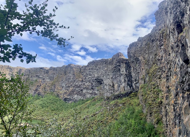 Ásbyrgi Canyon